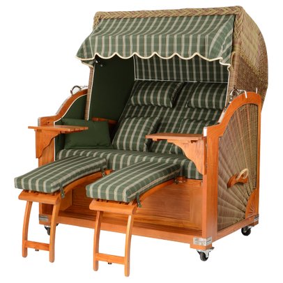 Captain Seat GL2000 in mahogany . Fabric combination Elegant green